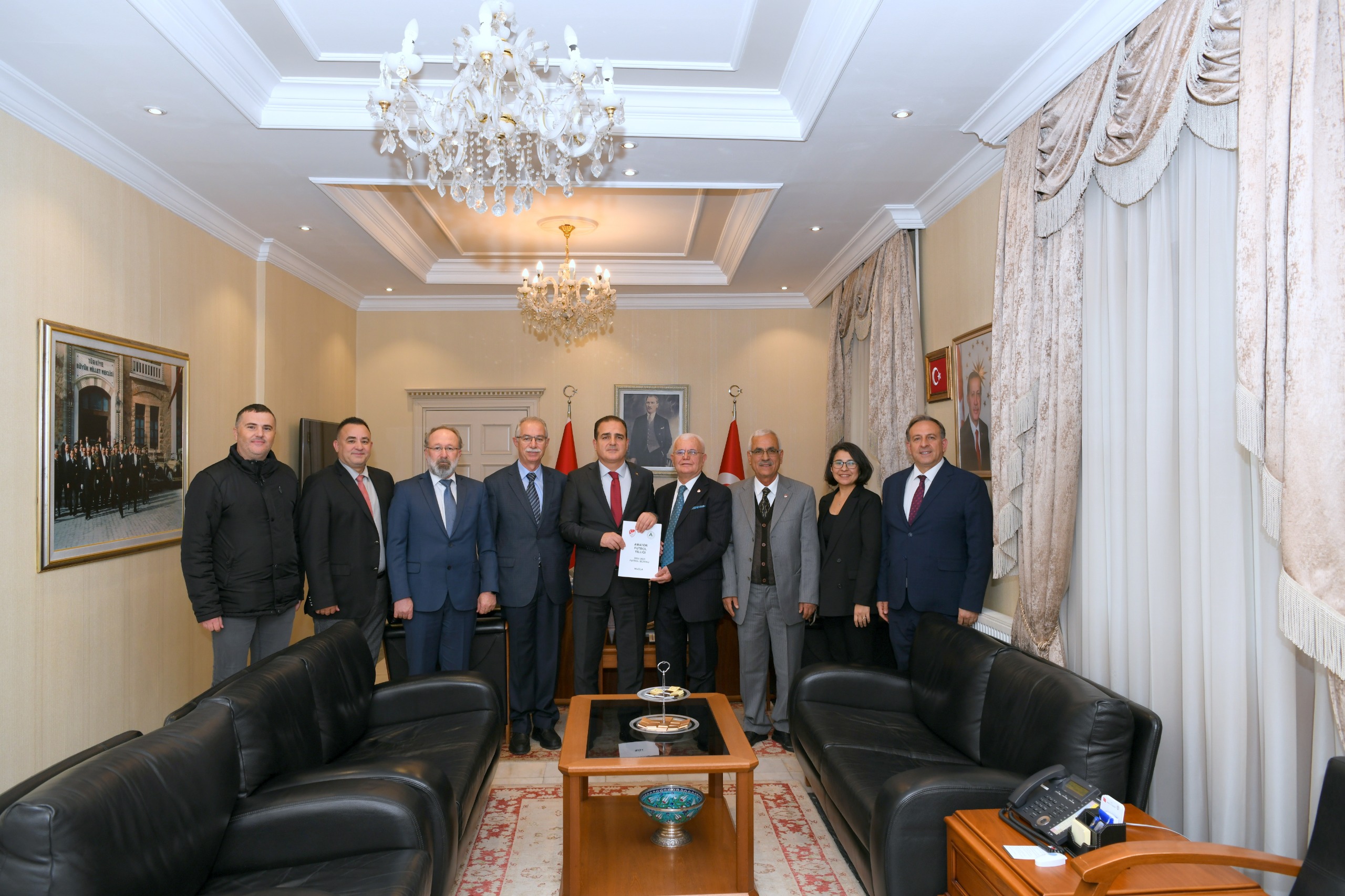 FEDERASYONUMUZ YÖNETİM KURULU SAYIN VALİMİZ İDRİS AKBIYIK'I ZİYARET ETTİ