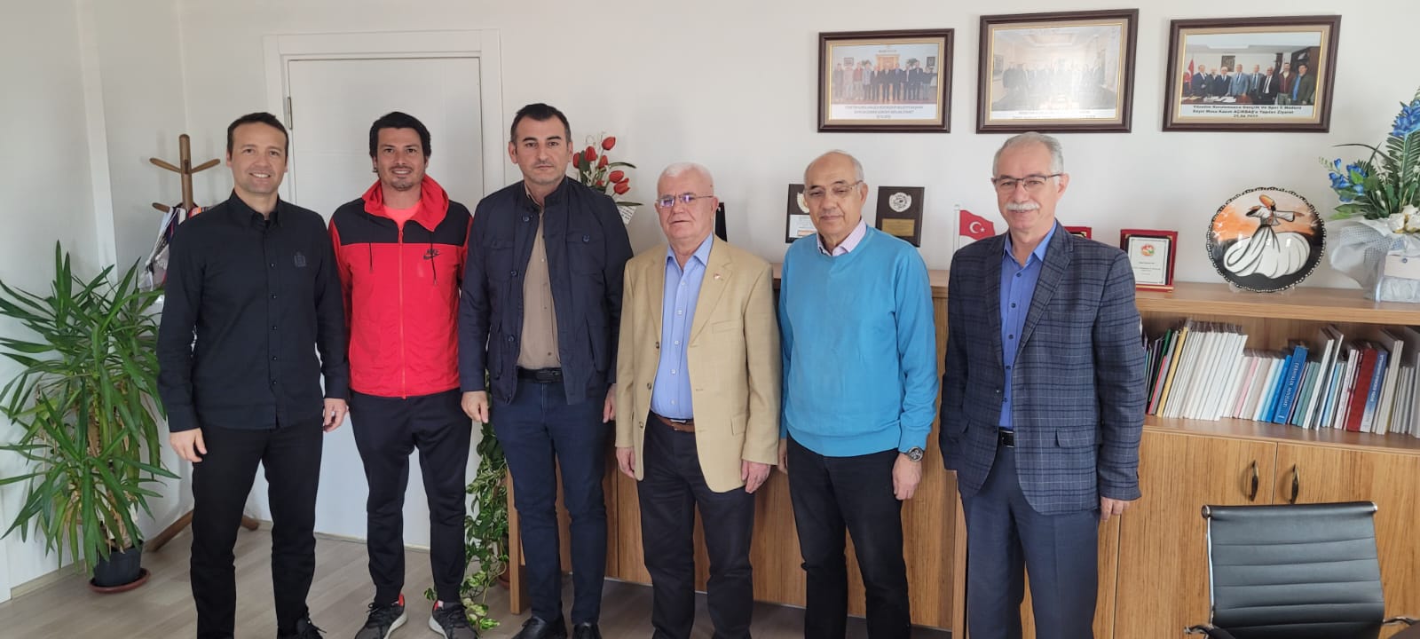 MENTEŞE SPOR LİSESİ MÜDÜRÜ FEDERASYONUMUZU ZİYARET ETTİ