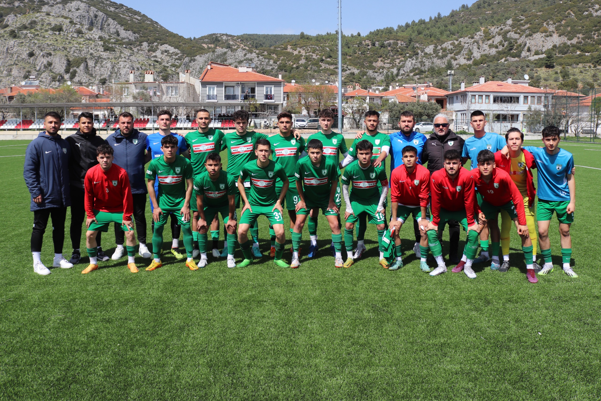 MUĞLASPOR U-18 İZMİR'DE