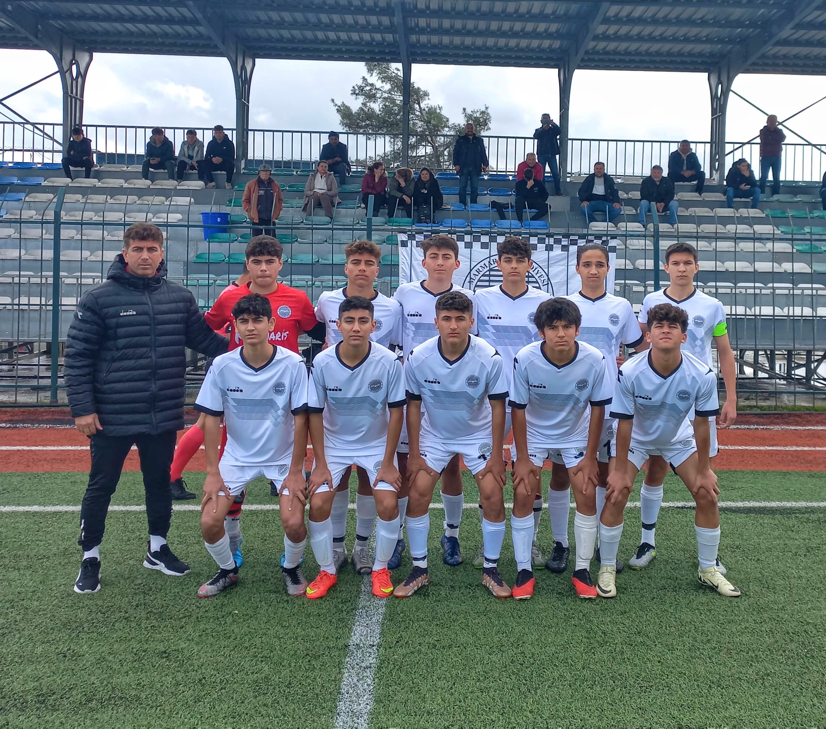 MARMARİS BLD.SPOR  U-16 TÜRKİYE ŞAMPİYONASI 2.KADEME MÜSABAKALARI İÇİN UŞAK'TA