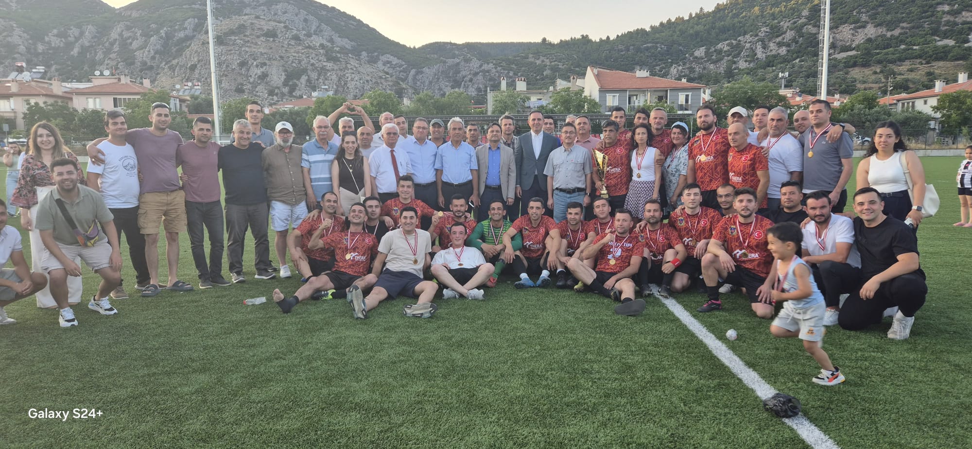  29. VALİLİK KUPASI FUTBOL TURNUVASI ŞAMPİYONU MUĞLA E TİPİ CEZAEVİ  OLDU