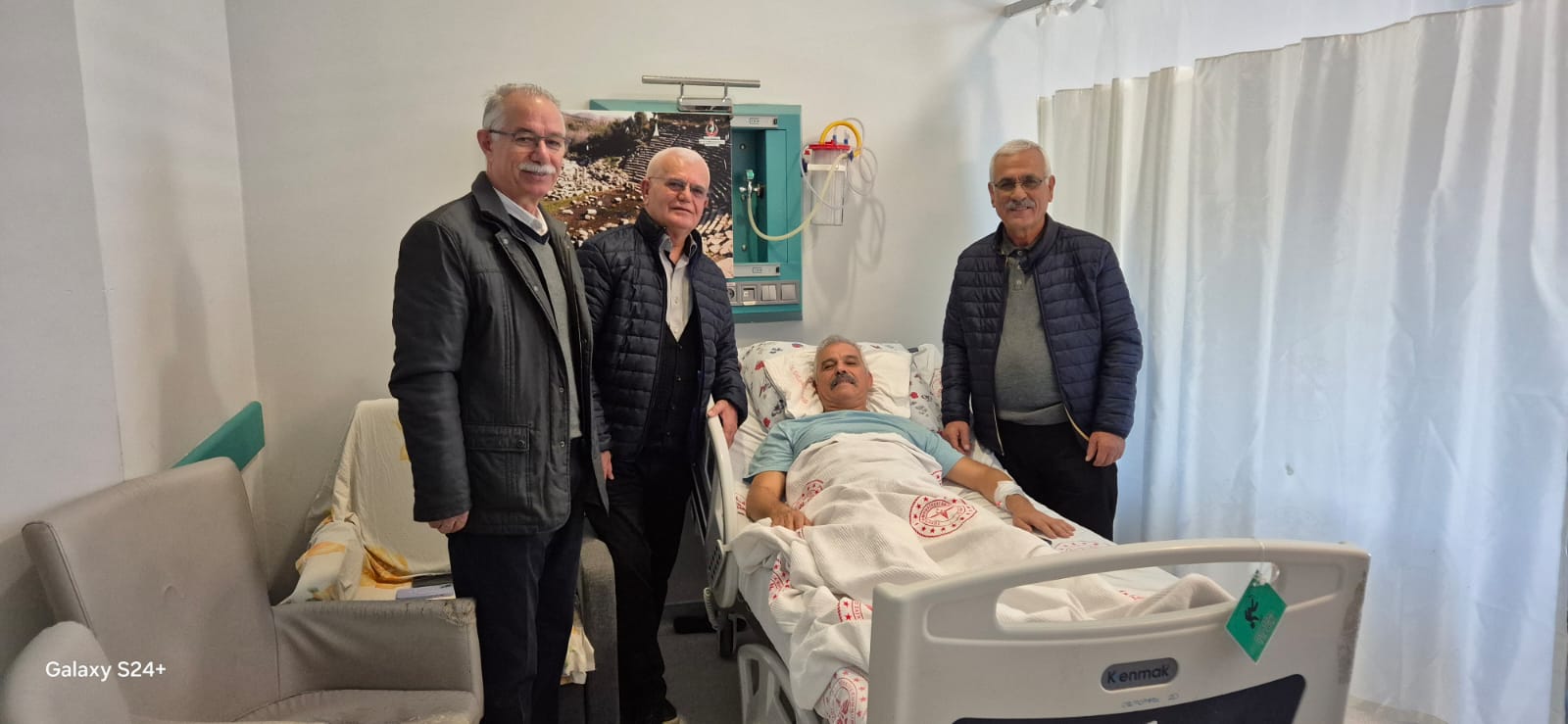 YÖNETİCİLERİMİZ TF SAHA KOMİSERLERİ DERNEĞİ ŞUBE BAŞKANI ÜMİT SEFA GİRGİN'İ  HASTANEDE ZİYARET ETTİ